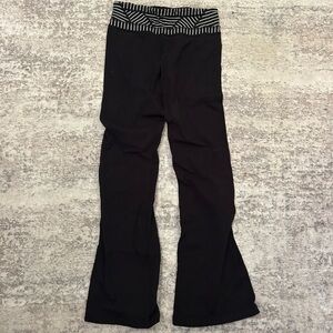 Reversible Lululemon Athletica Black Flared Leggings